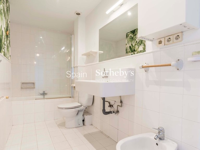 Penthouse for Sale in Madrid, Madrid 25
