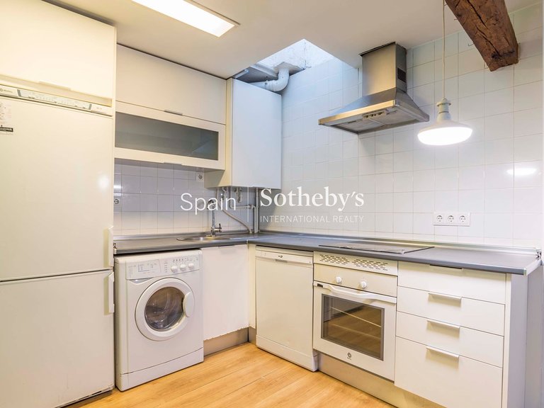 Penthouse for Sale in Madrid, Madrid 26