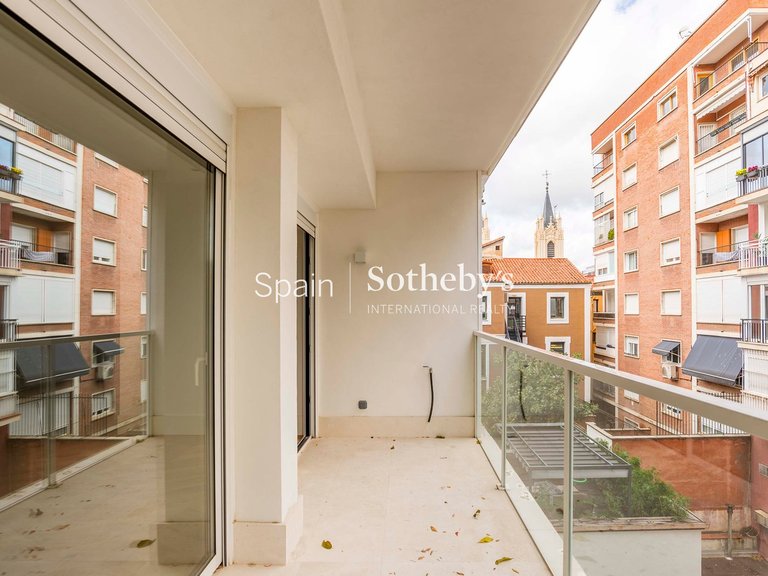 Apartment for Sale in Madrid, Madrid 35