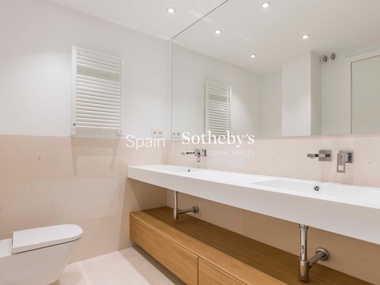 Apartment for Sale in Madrid, Madrid 19