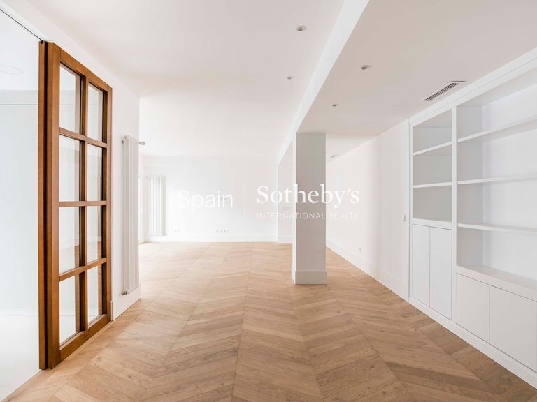 Apartment for Sale in Madrid, Madrid 14