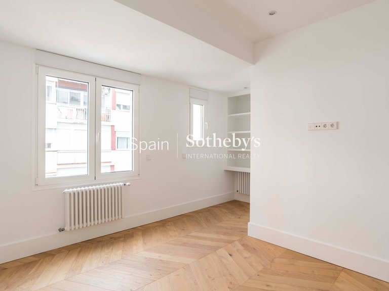 Apartment for Sale in Madrid, Madrid 21