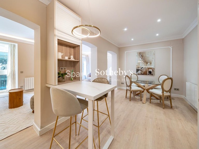 Apartment for Sale in Madrid, Madrid 10