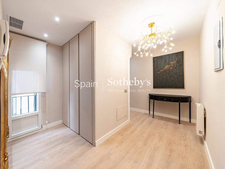 Apartment for Sale in Madrid, Madrid 14