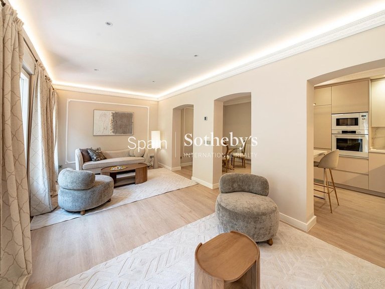 Apartment for Sale in Madrid, Madrid 3
