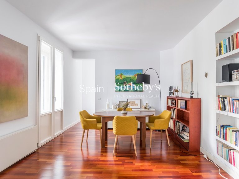 Apartment for Sale in Madrid, Madrid 5