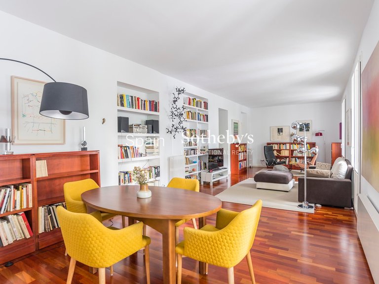 Apartment for Sale in Madrid, Madrid 2