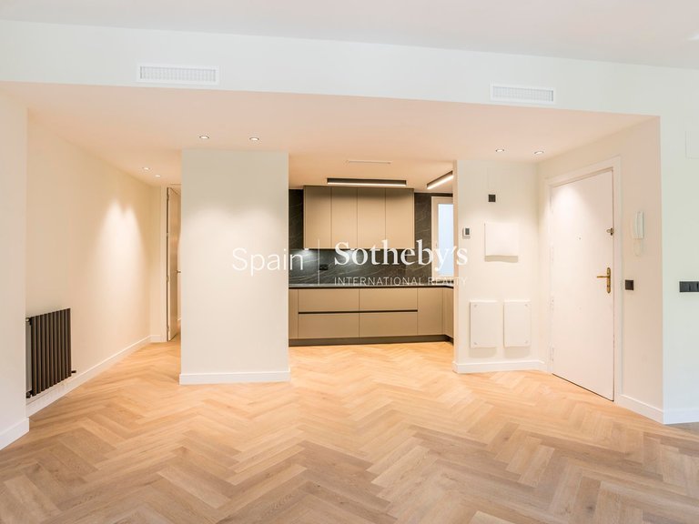 Apartment for Sale in Madrid, Madrid 10