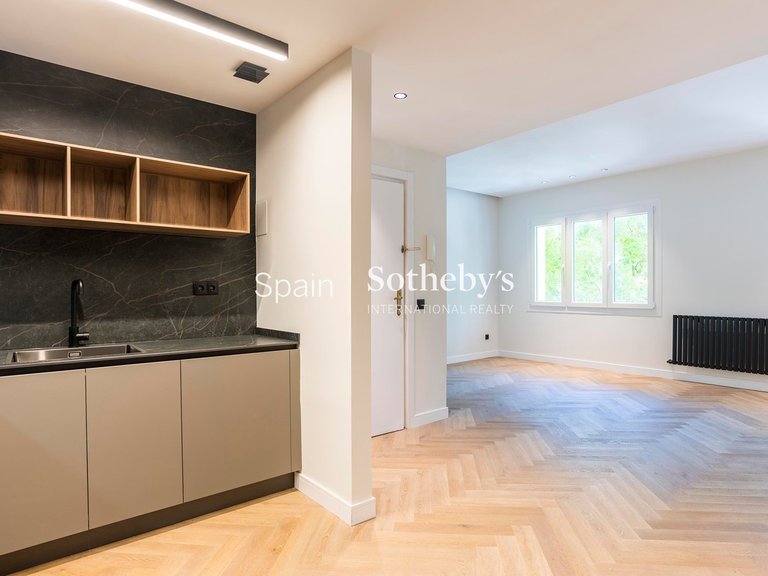 Apartment for Sale in Madrid, Madrid 9