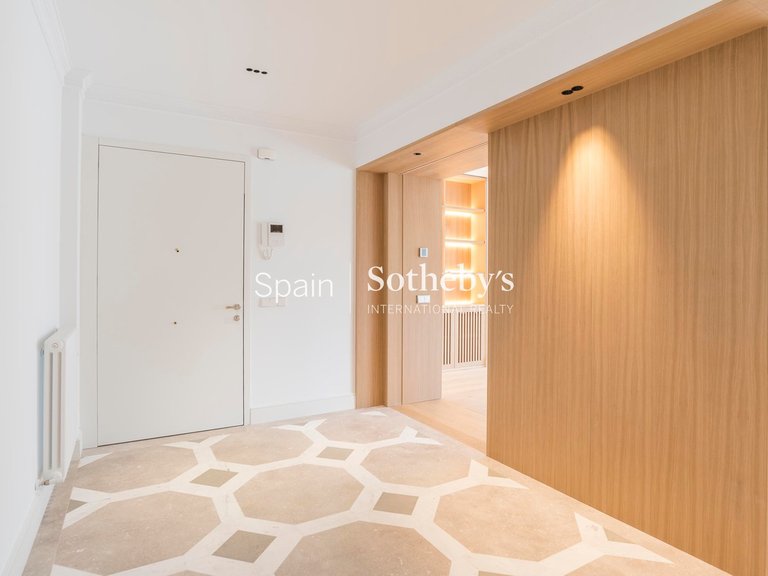 Apartment for Sale in Madrid, Madrid 4