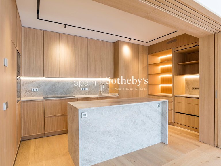 Apartment for Sale in Madrid, Madrid 12