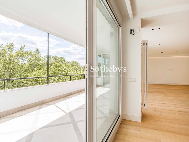 Apartment for Sale in Madrid, Madrid 36