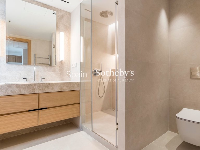 Apartment for Sale in Madrid, Madrid 47