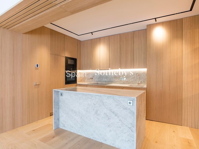 Apartment for Sale in Madrid, Madrid 15