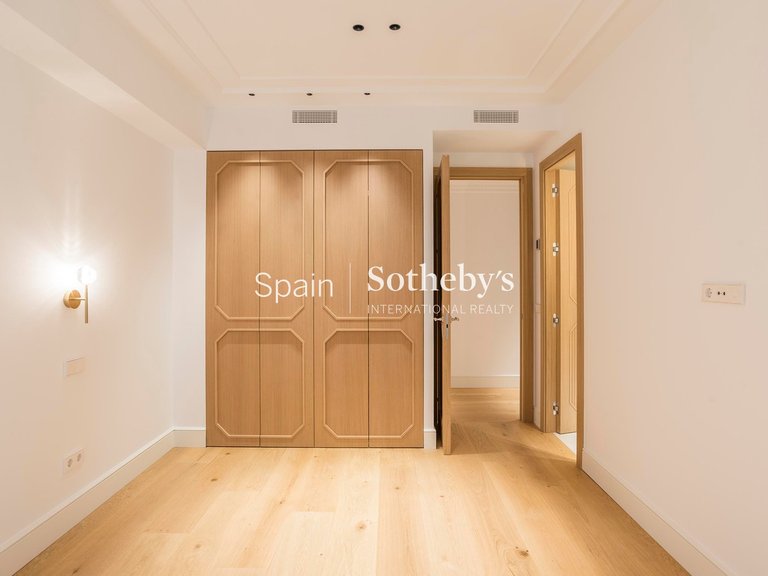 Apartment for Sale in Madrid, Madrid 49