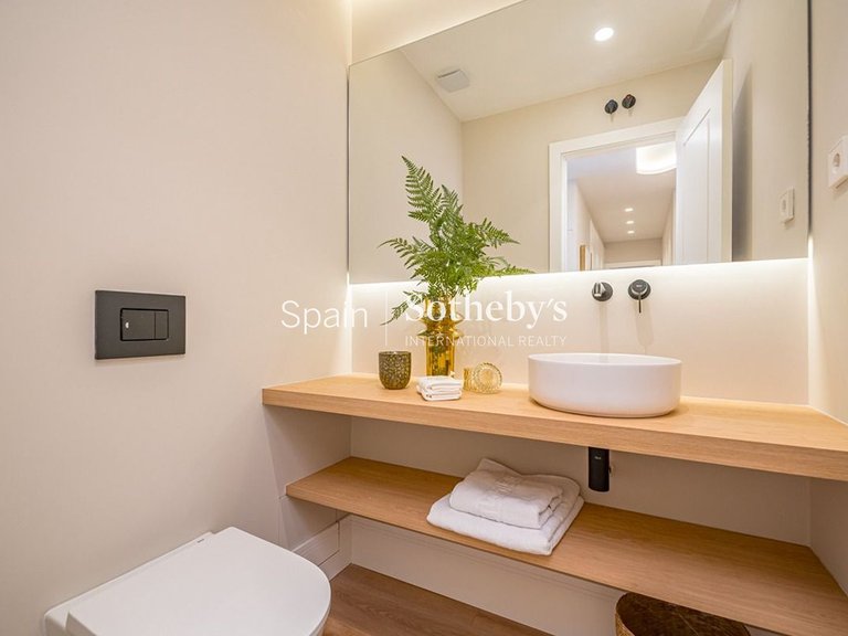 Apartment for Sale in Madrid, Madrid 10