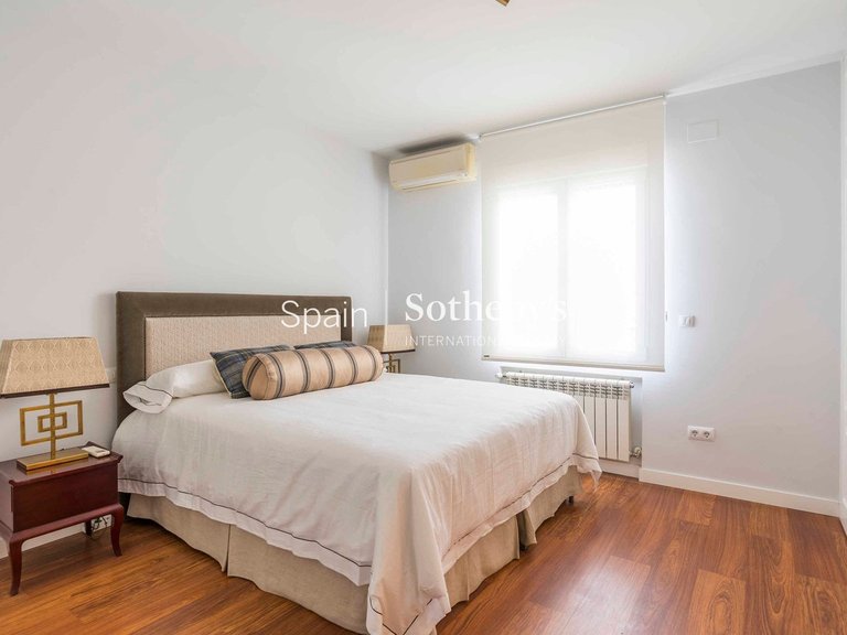 Apartment for Sale in Madrid, Madrid 26