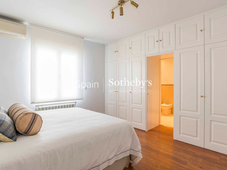 Apartment for Sale in Madrid, Madrid 27