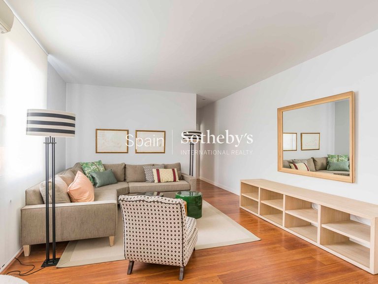 Apartment for Sale in Madrid, Madrid 22