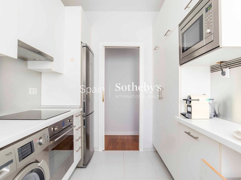 Apartment for Sale in Madrid, Madrid 14