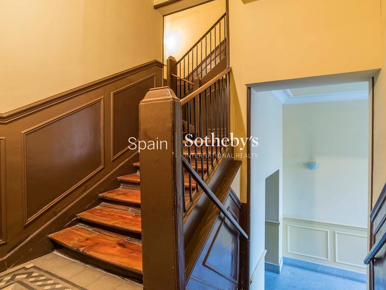 Apartment for Sale in Madrid, Madrid 17