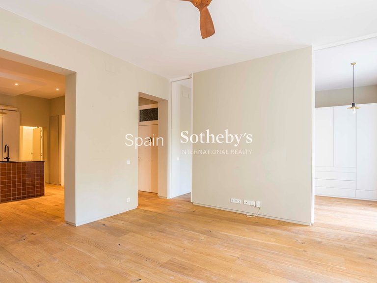 Apartment for Sale in Madrid, Madrid 2
