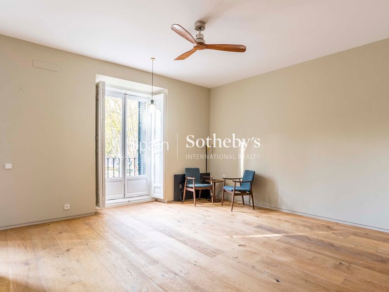 Apartment for Sale in Madrid, Madrid 11