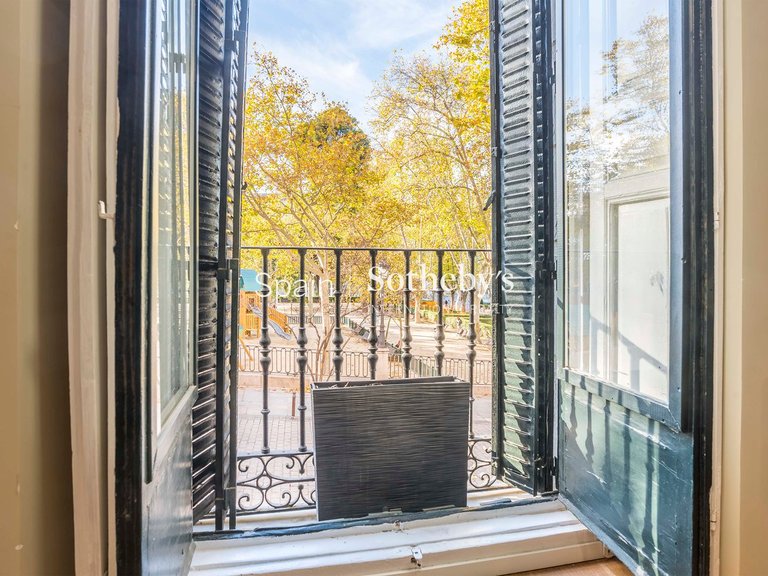 Apartment for Sale in Madrid, Madrid 36