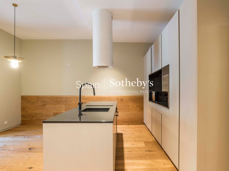 Apartment for Sale in Madrid, Madrid 9