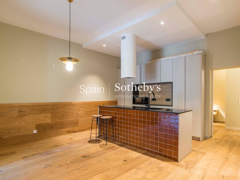 Apartment for Sale in Madrid, Madrid 32