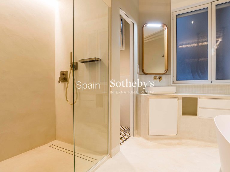 Apartment for Sale in Madrid, Madrid 30