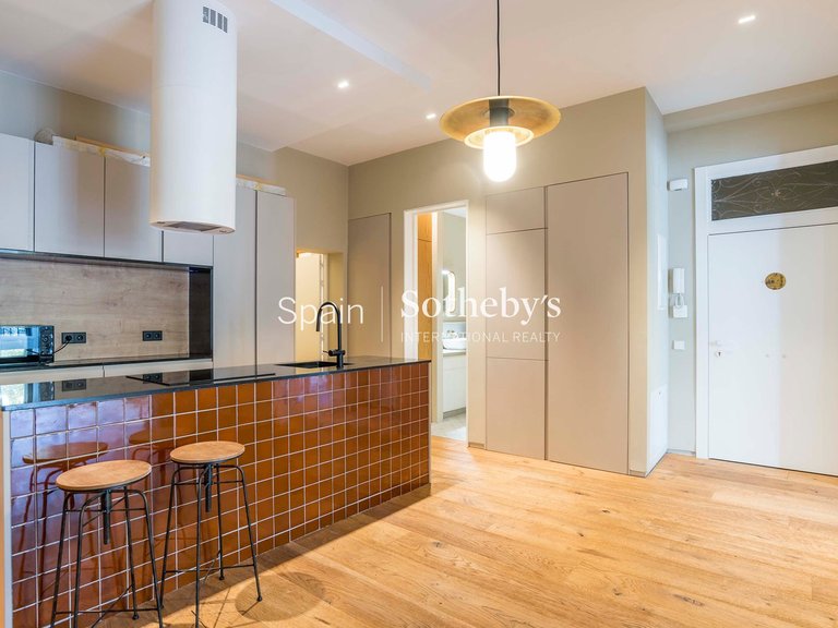 Apartment for Sale in Madrid, Madrid 6