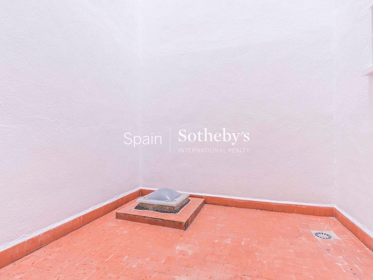 Apartment for Sale in Madrid, Madrid 44