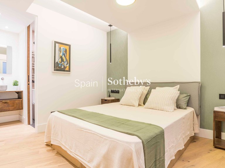 Apartment for Sale in Madrid, Madrid 14