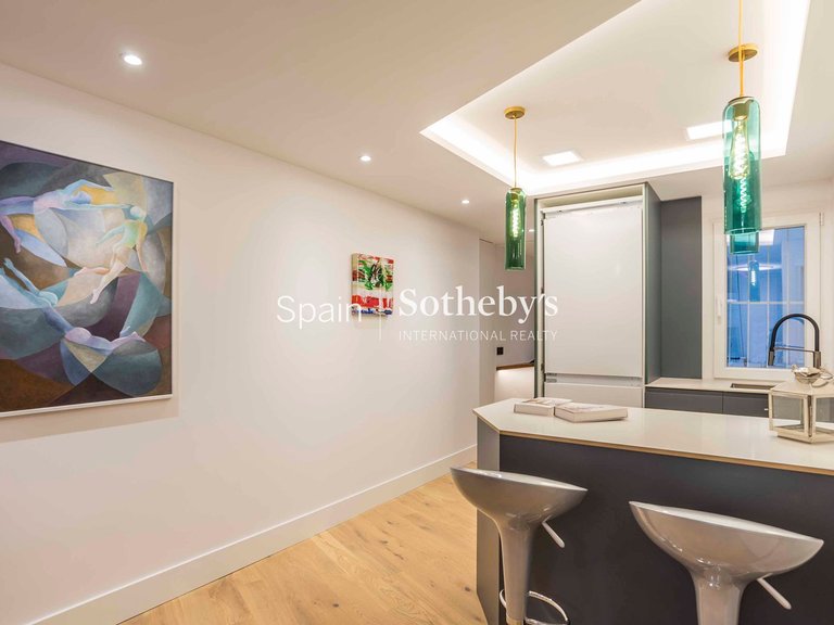 Apartment for Sale in Madrid, Madrid 5