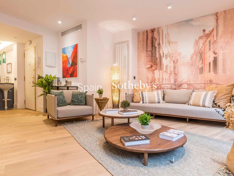 Apartment for Sale in Madrid, Madrid 2