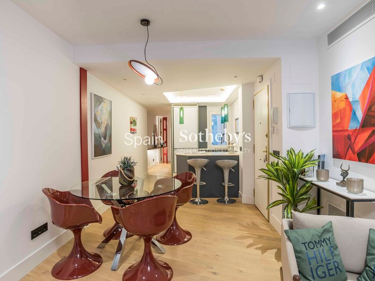 Apartment for Sale in Madrid, Madrid 6