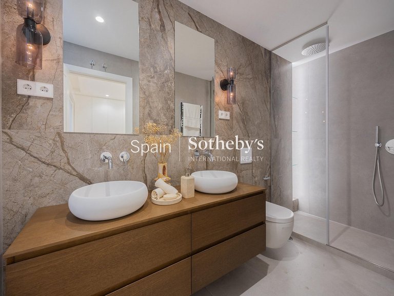 Apartment for Sale in Madrid, Madrid 10