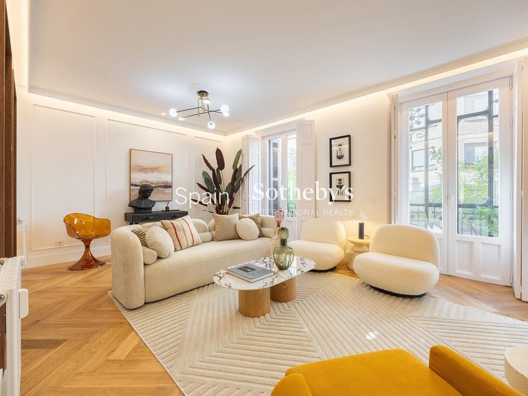 Apartment for Sale in Madrid, Madrid 2
