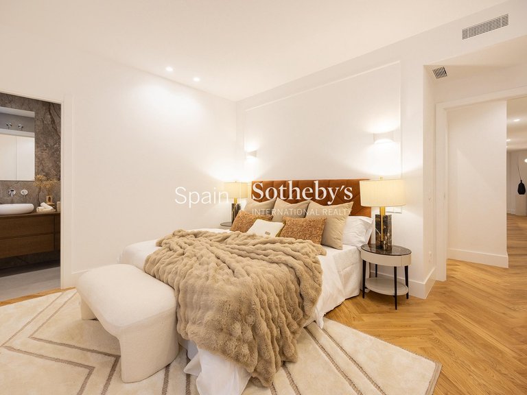 Apartment for Sale in Madrid, Madrid 9