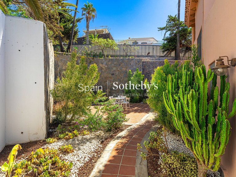Town House for Sale in Adeje, Tenerife 38