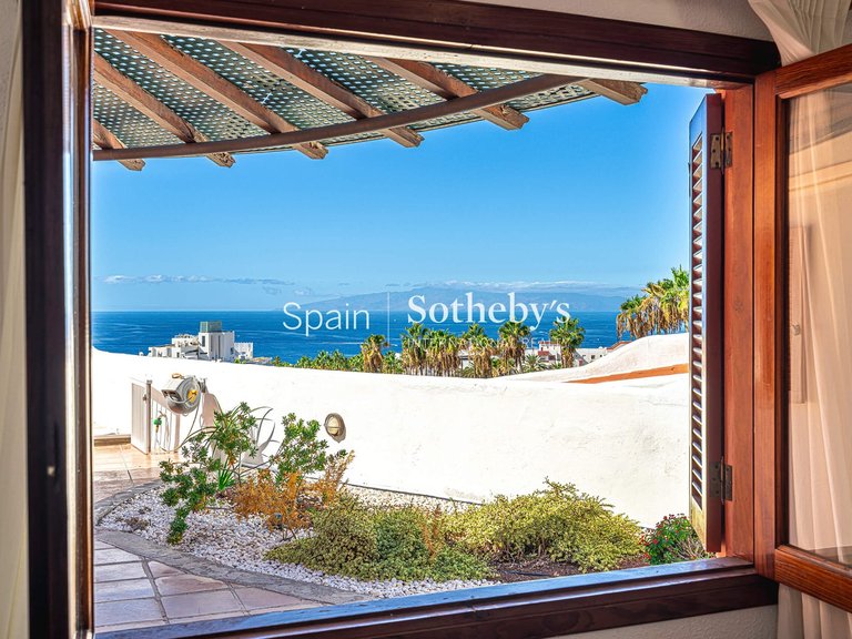 Town House for Sale in Adeje, Tenerife 28
