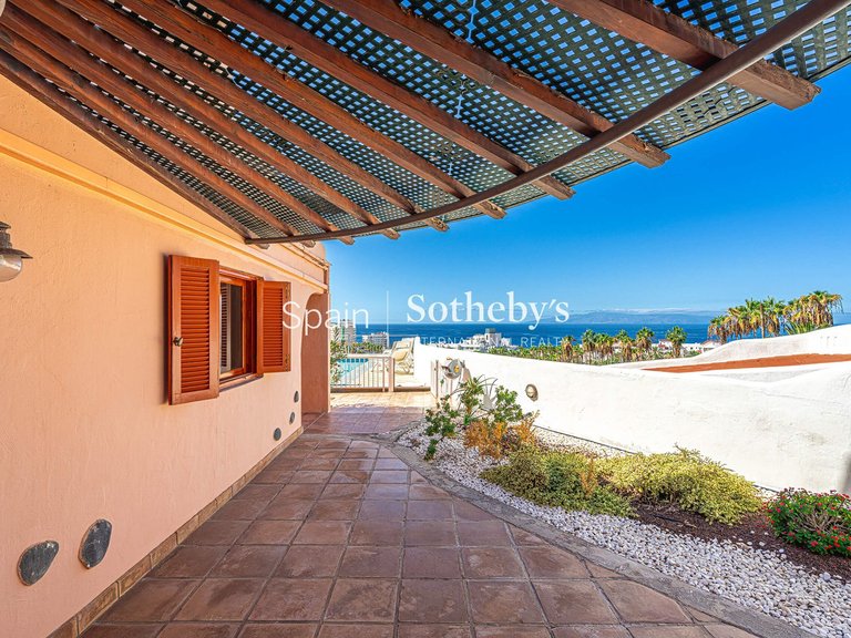 Town House for Sale in Adeje, Tenerife 30