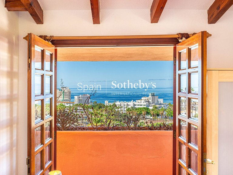 Town House for Sale in Adeje, Tenerife 9