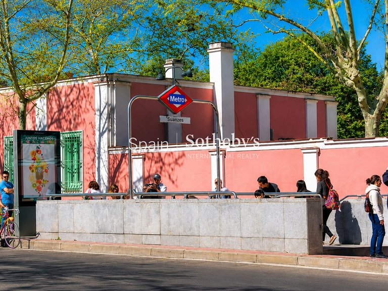 Apartment for Sale in Madrid, Madrid 16