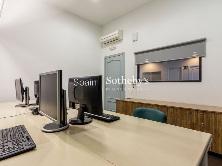 Apartment for Sale in Madrid, Madrid 13