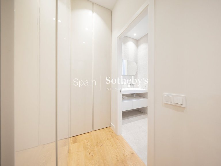 Apartment for Sale in Madrid, Madrid 30