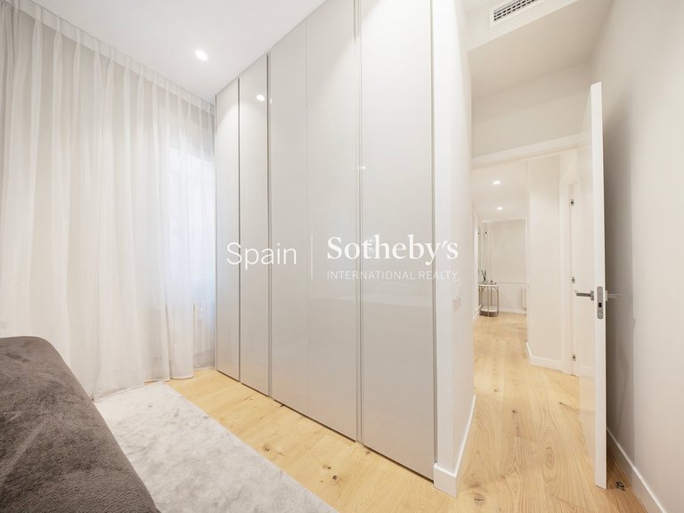 Apartment for Sale in Madrid, Madrid 34