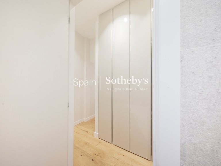 Apartment for Sale in Madrid, Madrid 31