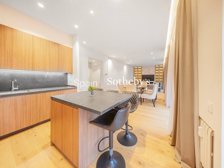 Apartment for Sale in Madrid, Madrid 13